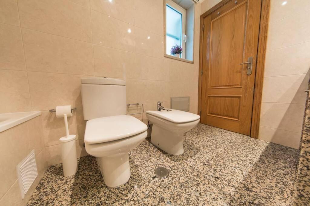 2 Bedroom With Garage Family Wonder Apartment Lissabon